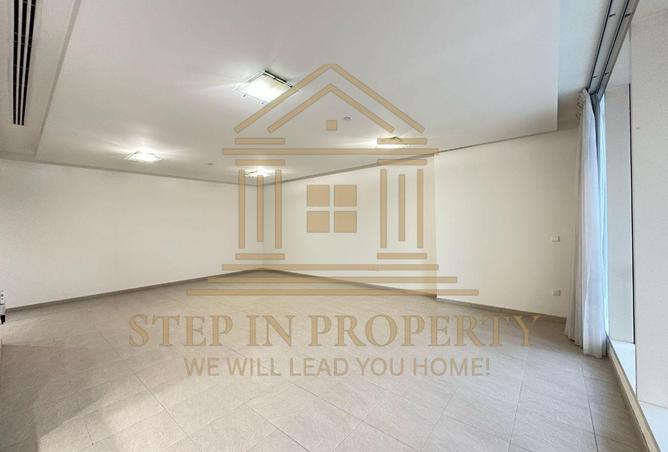 966186 - Property Image 2