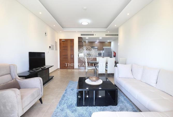 974448 - Property Image 2