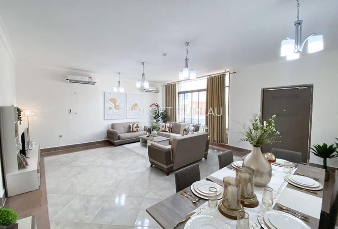 905904 - Property Image 2