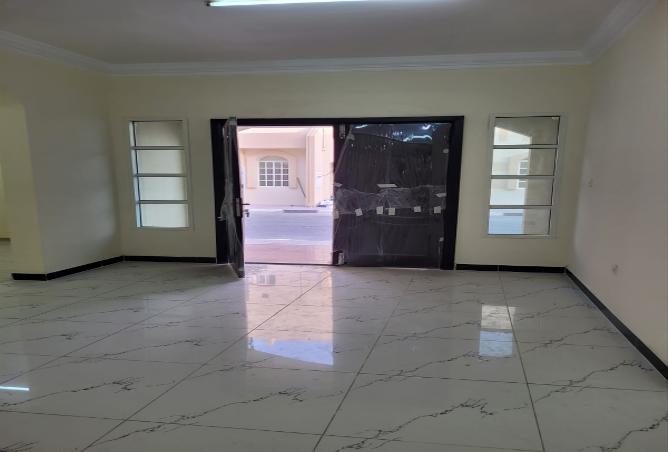 936219 - Property Image 2