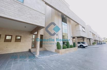 مجمع سكني - 4 غرف نوم - 6 حمامات للايجار في المعمورة 18 - المعمورة - الدوحة