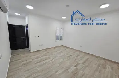 Villa - 5 Bedrooms - 5 Bathrooms for rent in Al Kheesa - Al Kheesa - Umm Salal Mohammed