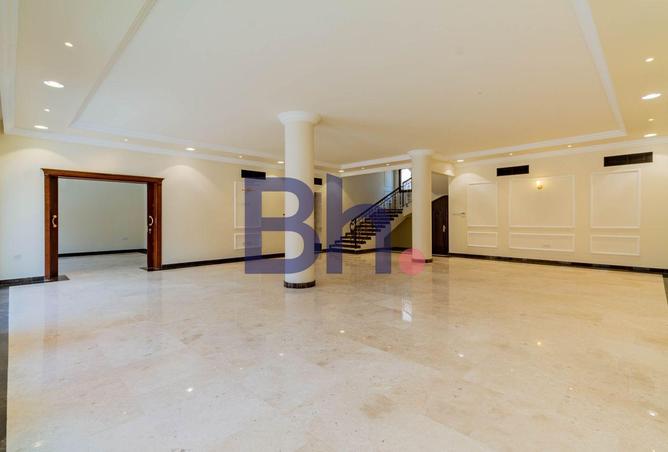 986229 - Property Image 3