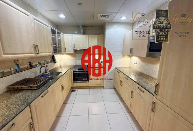 946831 - Property Image 3