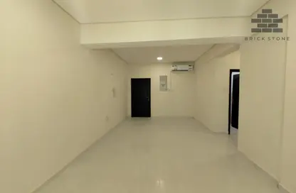 Apartment - 2 Bedrooms - 2 Bathrooms for rent in Muntazah 7 - Al Muntazah - Doha