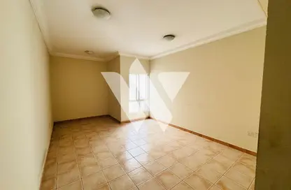 شقة - 2 غرف نوم - 3 حمامات للايجار في شارع السد - السد - الدوحة