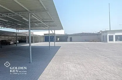 Warehouse - Studio - 2 Bathrooms for rent in Industrial Area 1 - Industrial Area - Doha