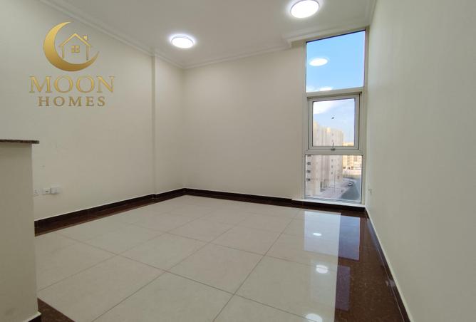 977374 - Property Image 3