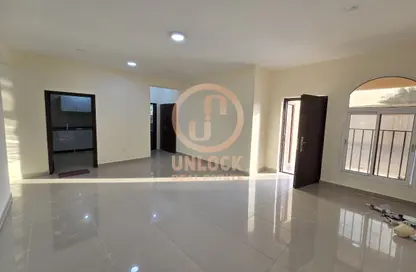 Apartment - 2 Bedrooms - 2 Bathrooms for rent in Oriental Village - Al Aziziyah - Al Aziziyah - Doha