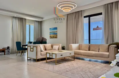 Apartment - 2 Bedrooms - 3 Bathrooms for rent in Marina Tower 02 - Marina District - Lusail