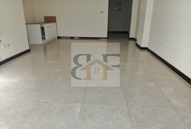 999239 - Property Image 2