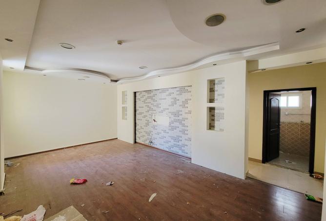 981749 - Property Main Image