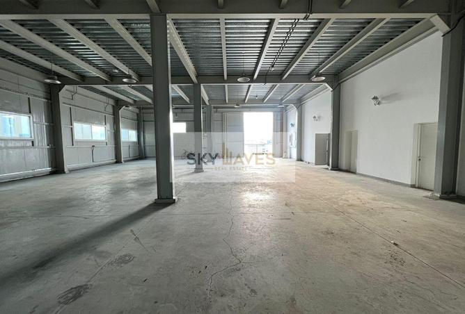 1002864 - Property Image 2