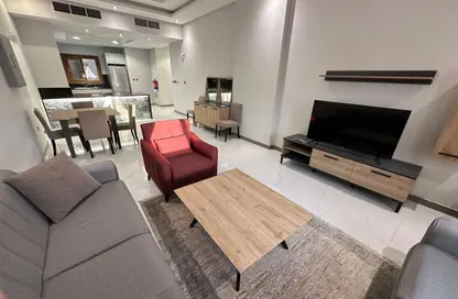 Apartment - 2 Bedrooms - 2 Bathrooms for rent in Fox Hills - Fox Hills - Lusail