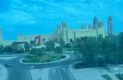 شقة - 2 غرف نوم - 4 حمامات للايجار في برج زجزاج  ا - أبراج زجزاج - الخليج الغربي - الدوحة