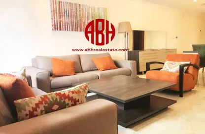 Living Room image for: Apartment - 3 Bedrooms - 3 Bathrooms for rent in Al Jazeera Street - Fereej Bin Mahmoud North - Fereej Bin Mahmoud - Doha, Image 1