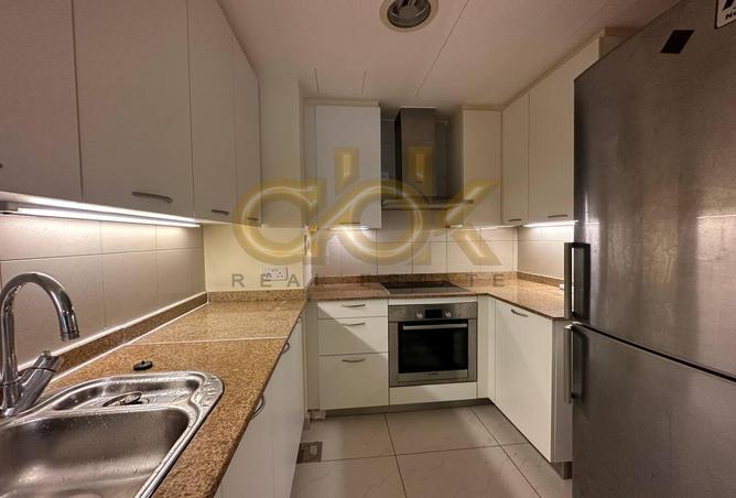 983567 - Property Image 3