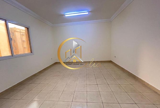 974481 - Property Image 2