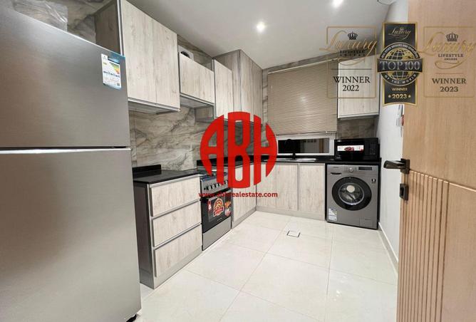 983019 - Property Image 3