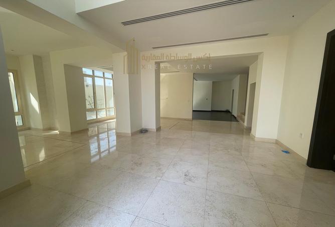 937408 - Property Image 3