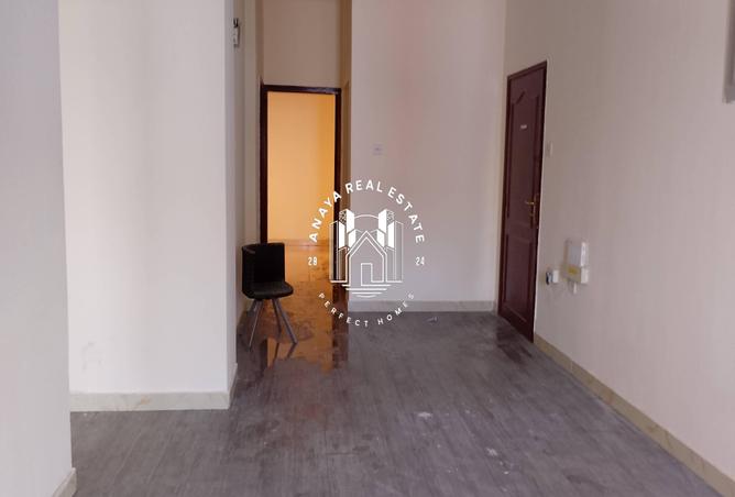 945834 - Property Main Image