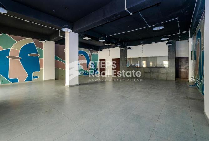 955320 - Property Image 3