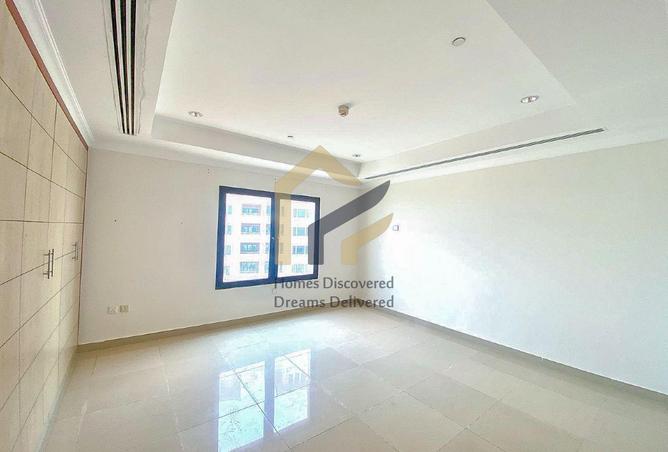 940151 - Property Image 3