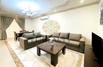 Apartment - 2 Bedrooms - 3 Bathrooms for rent in Bin Dirham 3 - Al Mansoura - Doha