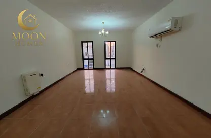 Apartment - 2 Bedrooms - 1 Bathroom for rent in Old Airport Road - Old Airport Road - Doha