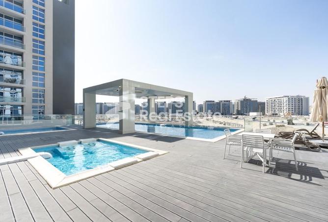 975290 - Property Image 2