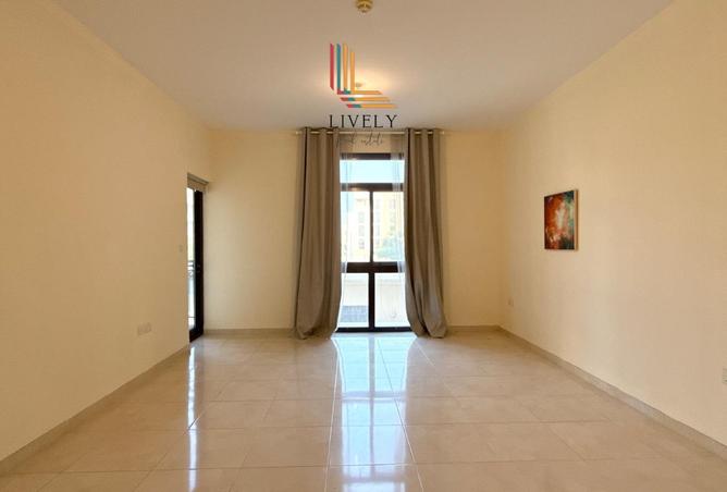 977254 - Property Main Image