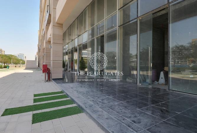 883797 - Property Image 3