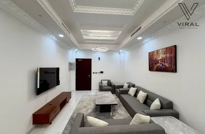 Apartment - 2 Bedrooms - 3 Bathrooms for rent in West Walk - Al Waab - Doha