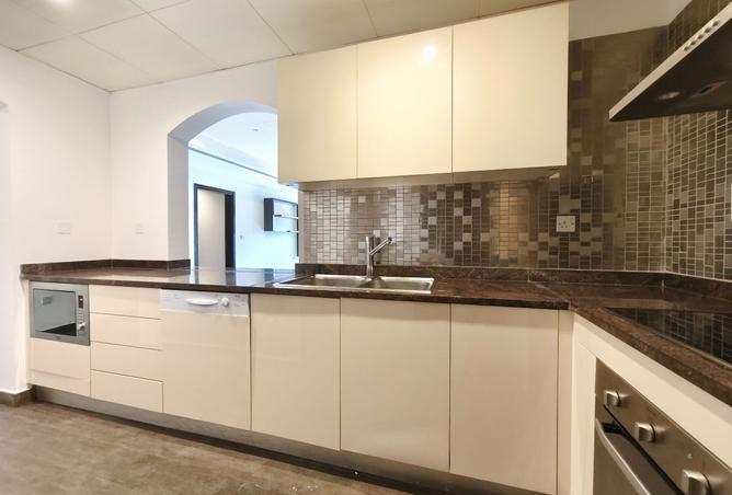 970858 - Property Image 3