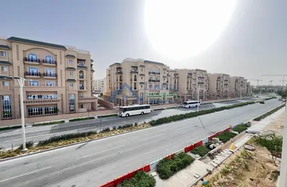 Apartment - 3 Bedrooms - 3 Bathrooms for rent in Fox Hills - Fox Hills - Lusail