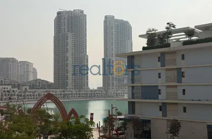 Apartment - 2 Bedrooms - 4 Bathrooms for rent in Crystal Residence - Gewan Island - The Pearl Island - Doha