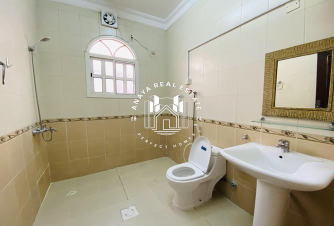 965395 - Property Image 2