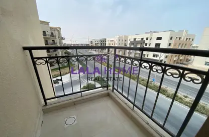 Balcony image for: Apartment - 1 Bathroom for sale in Piazza 2 - La Piazza - Fox Hills - Lusail, Image 1