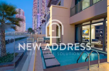 Apartment - 5 Bedrooms - 7 Bathrooms for rent in Abraj Bay - Abraj Quartiers - The Pearl Island - Doha