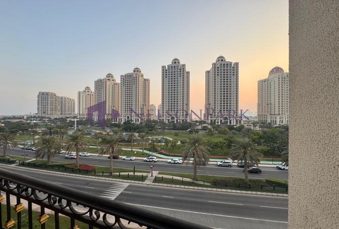 980313 - Property Image 2