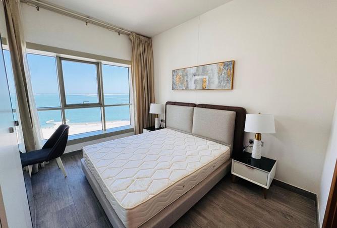 990990 - Property Image 2