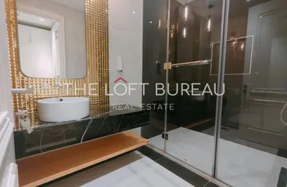Penthouse - 3 Bedrooms - 5 Bathrooms for rent in Floresta Gardens - Floresta Gardens - The Pearl Island - Doha