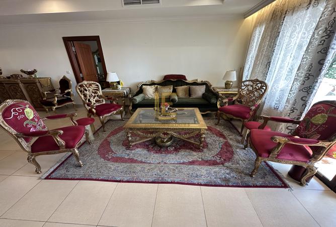 995819 - Property Image 2