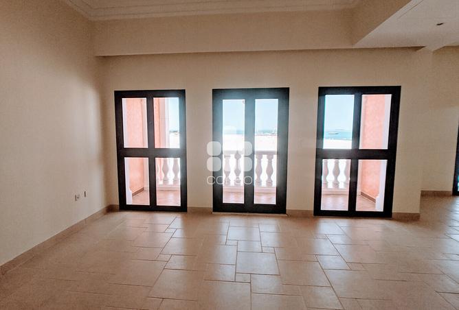 926175 - Property Image 3