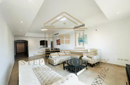 شقة - 2 غرف نوم - 3 حمامات للايجار في طريق بورتو الشرقي - بورتو أرابيا - جزيرة اللؤلؤة - الدوحة