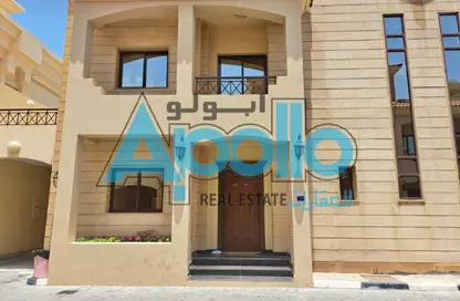 Villa - 3 Bedrooms - 2 Bathrooms for rent in Al Nuaija Street - Al Nuaija - Doha