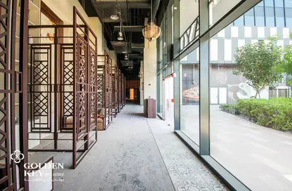 Shop - Studio - 1 Bathroom for rent in Boulevard View - Yasmeen City - Lusail