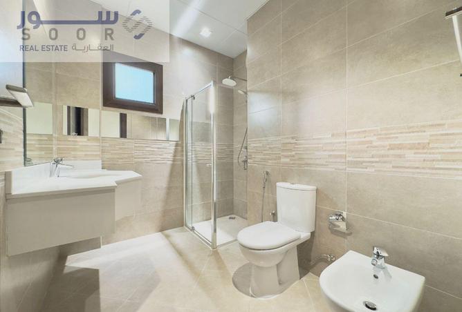 994481 - Property Image 2