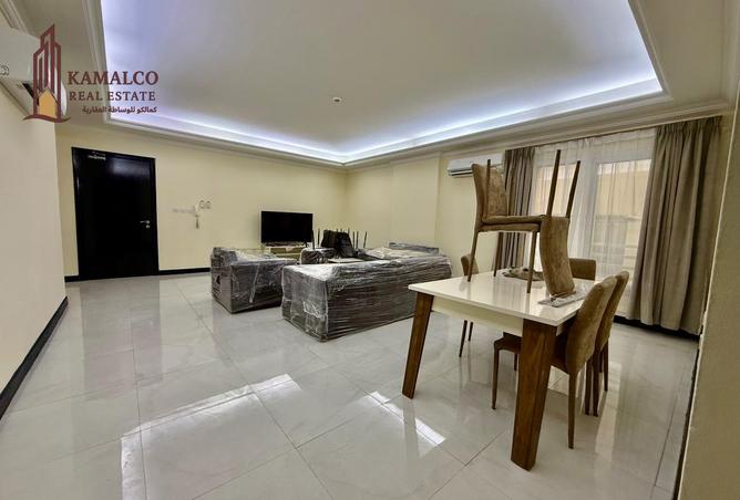 929323 - Property Image 3