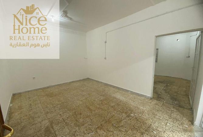 907626 - Property Image 3